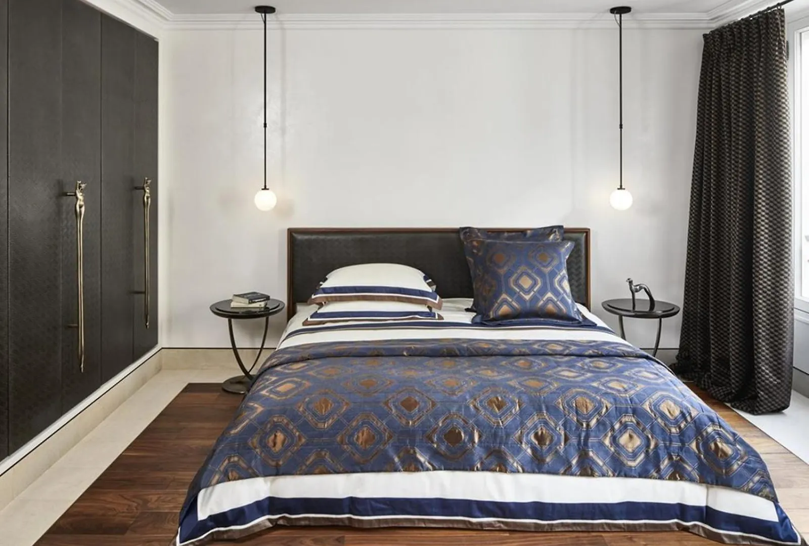 Bright & Modern 4-Bedroom Apartment In The Heart Of Berlin